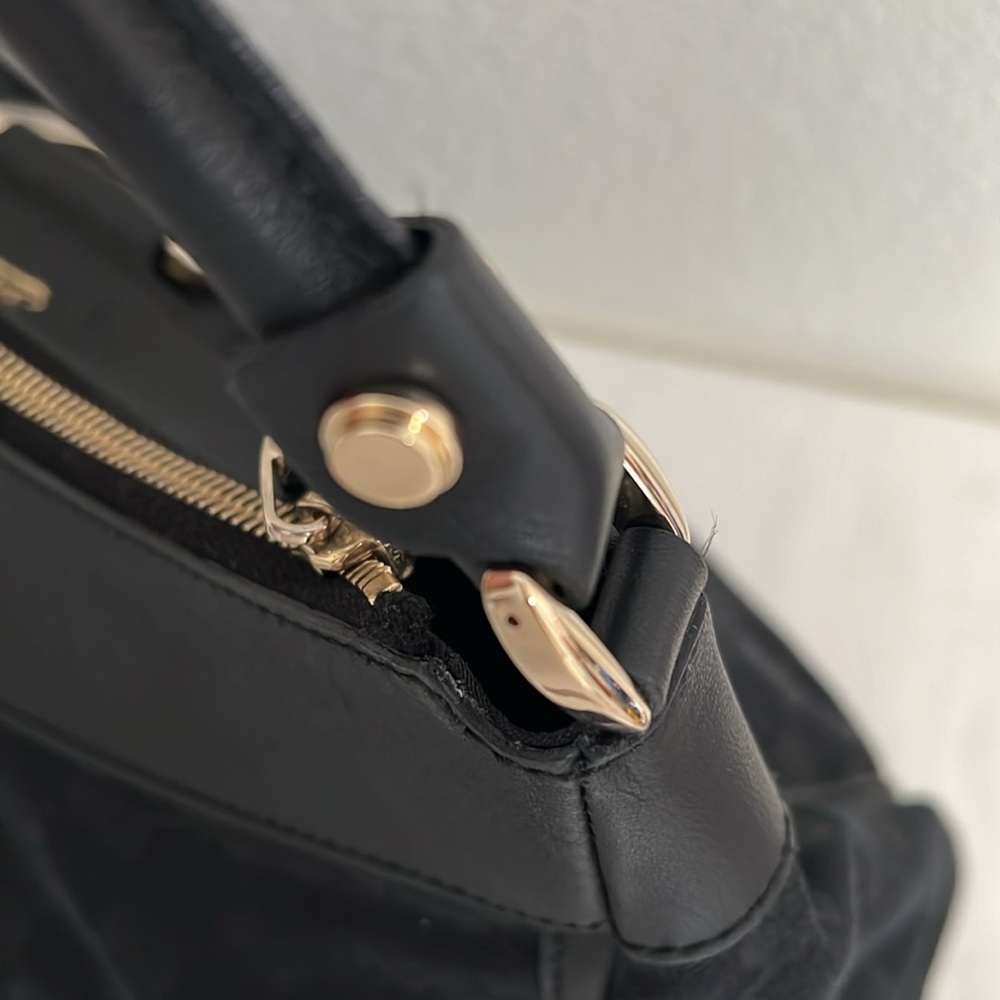 Black Gucci Abby Shoulder Bag. 💯 Authentic - Picture 6 of 15